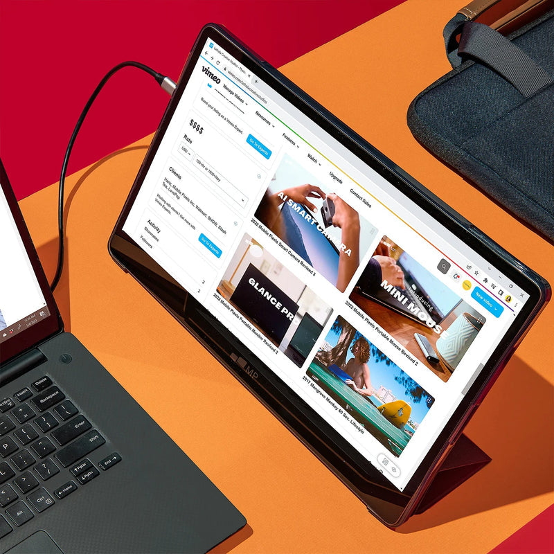 Glance Plus - 15.6-inch 1080P OLED monitor