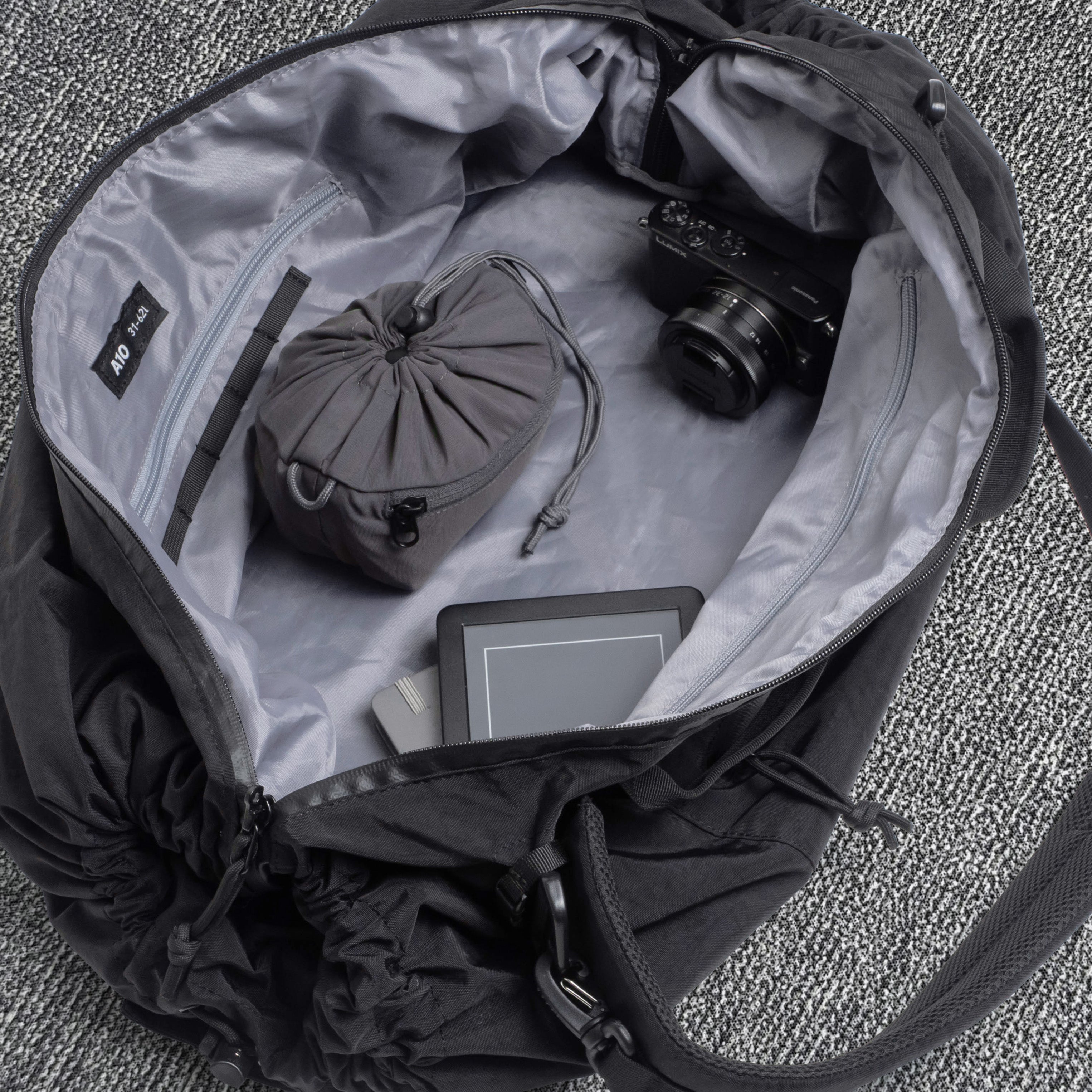 ADJUSTABLE BAG A10 (31L-62L) - Storming Gravity