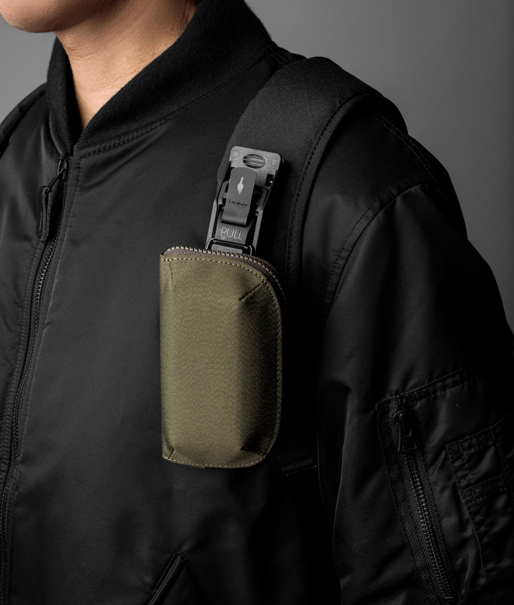 Hub Zip Pocket - Storming Gravity