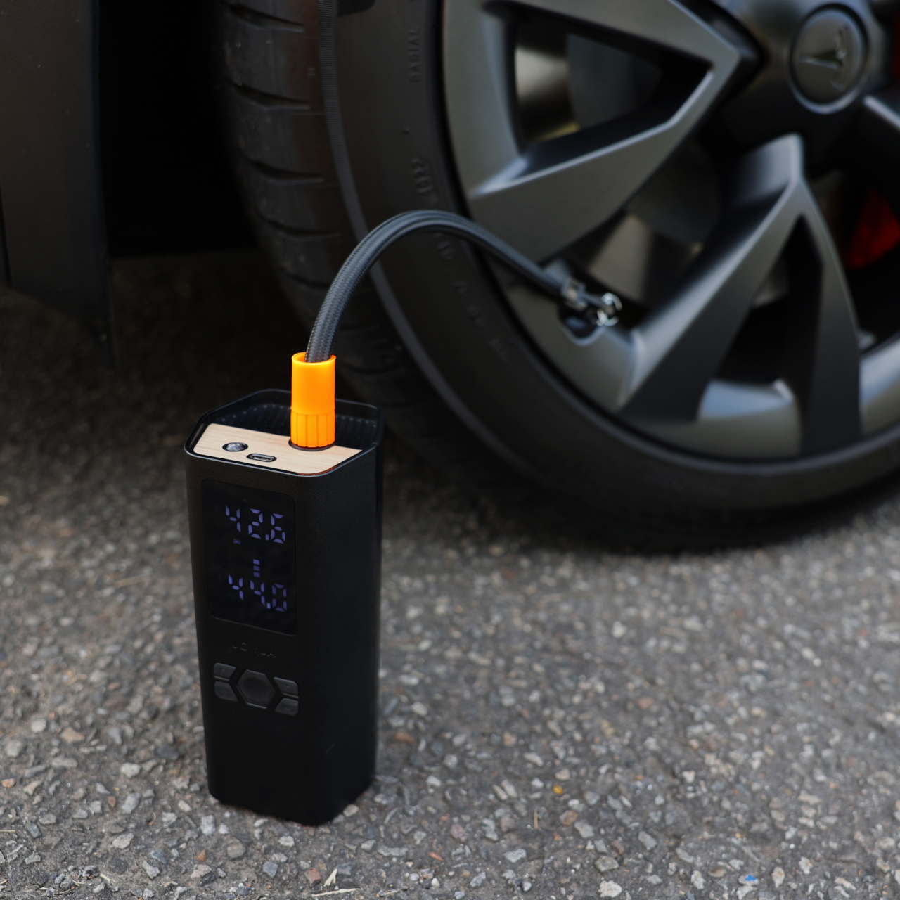 100W Portable Air Compressor for Tesla - Storming Gravity