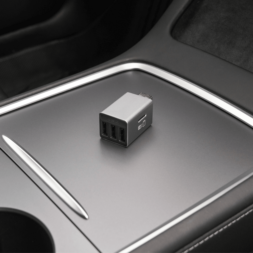 3 Port USB HUB with DashCam Reader