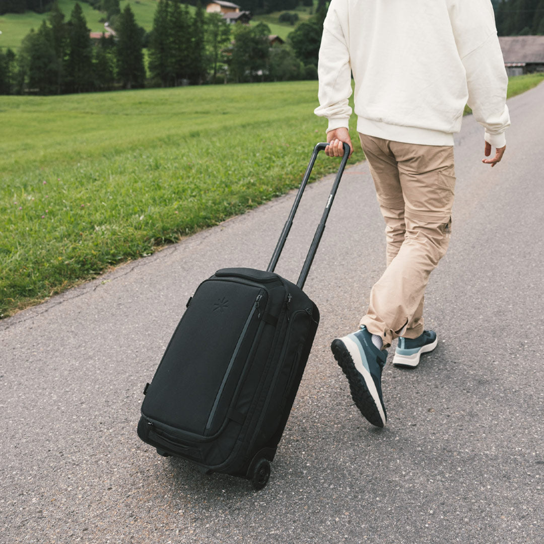 Lift 40L Rollerbag Luggage - Storming Gravity