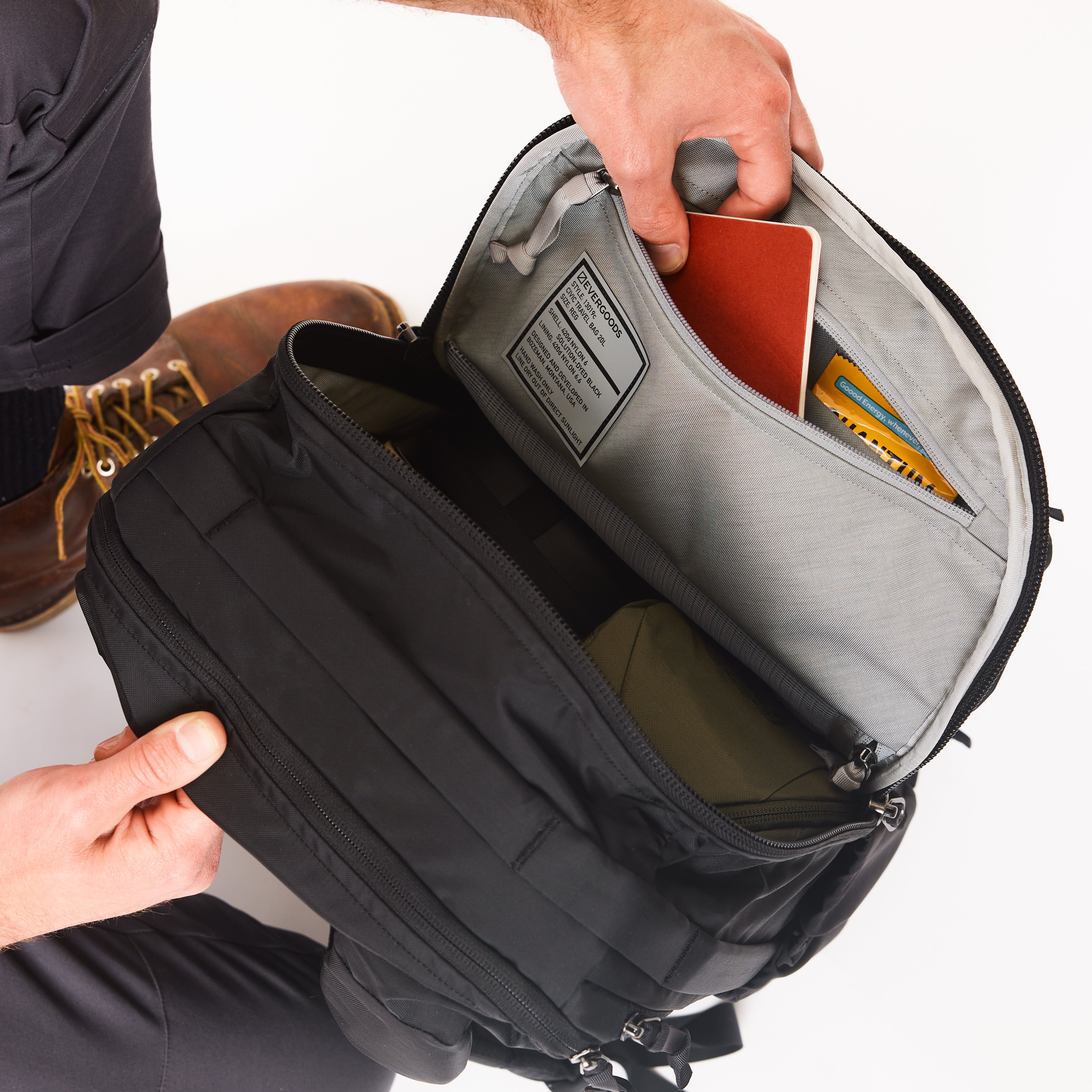 Civic Travel Bag 20L - Storming Gravity