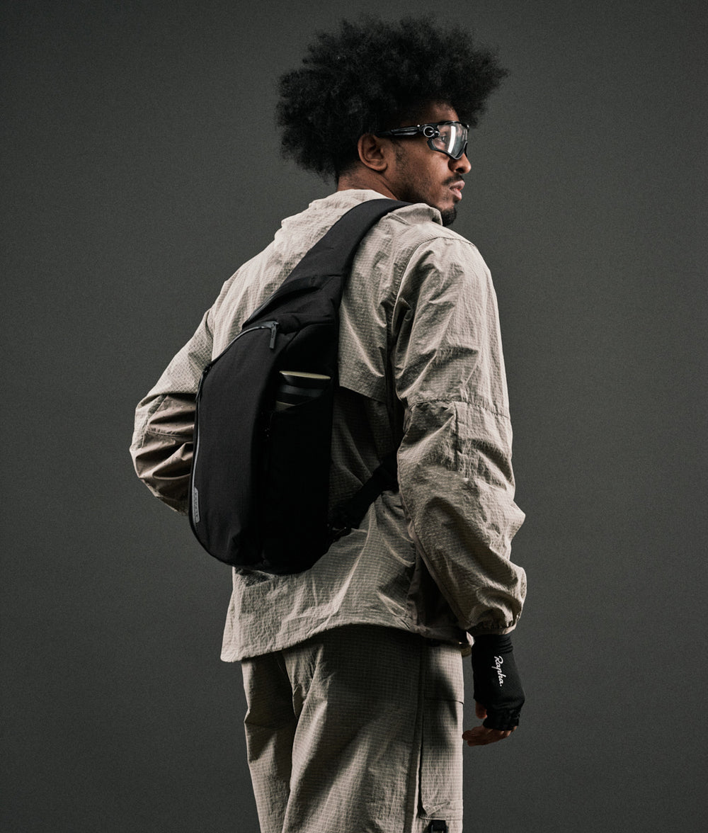Metro Crossbody 10L - Storming Gravity