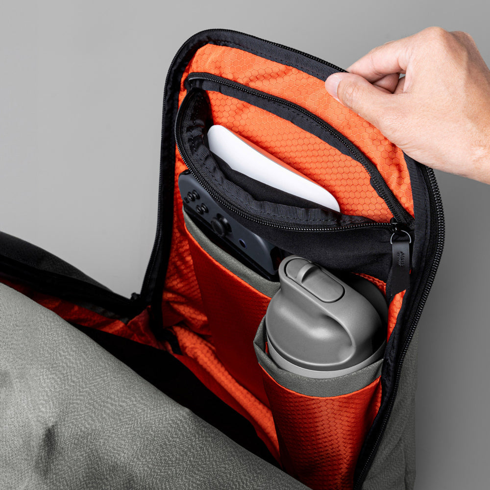 Metro Backpack 12L - Storming Gravity