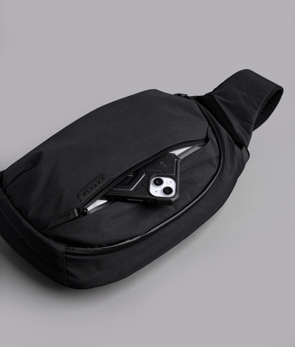 Metro Crossbody 10L - Storming Gravity