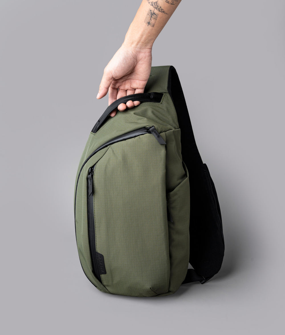 Metro Crossbody 10L - Storming Gravity