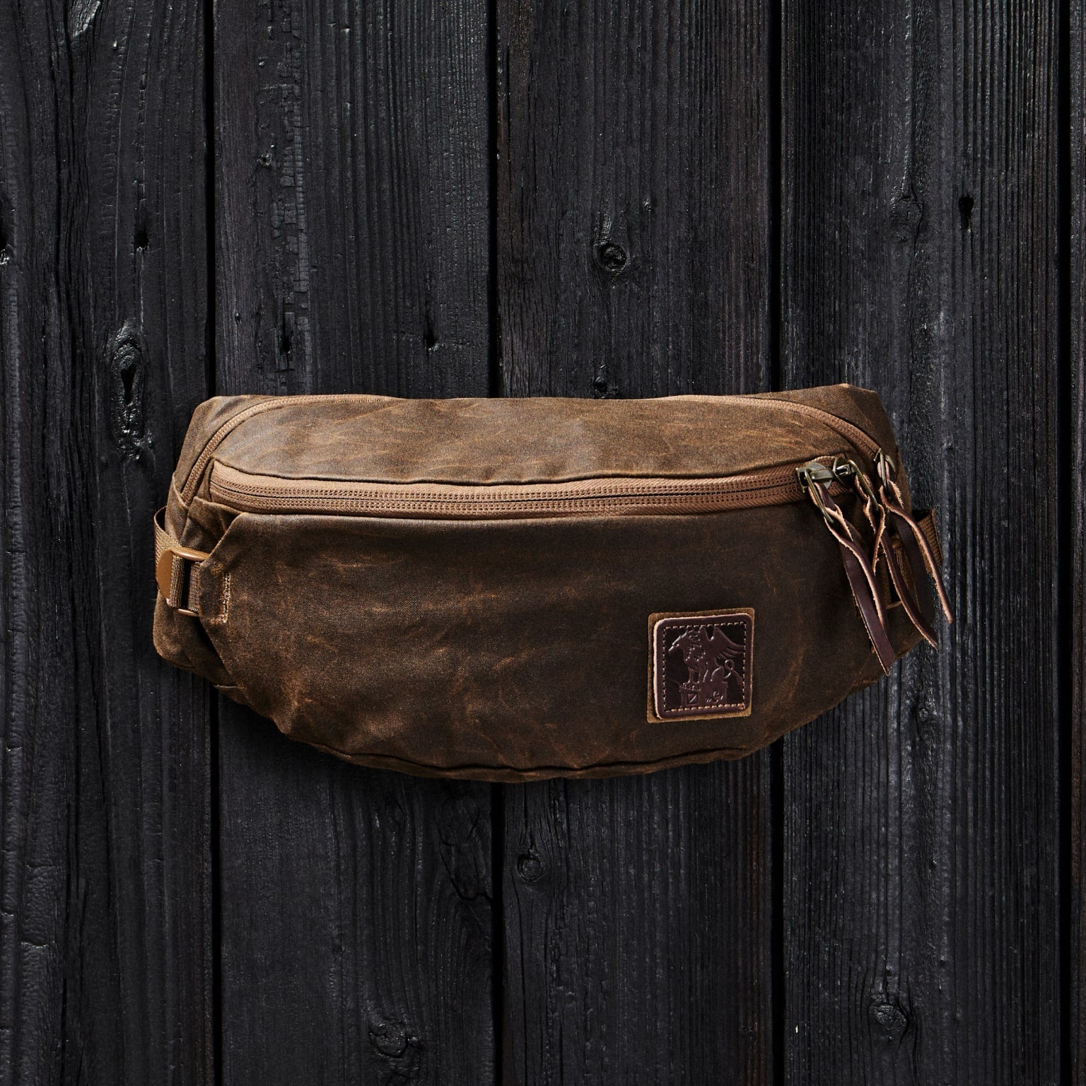 กระเป๋าคาดเอว Mountain Hip Pack 3.5L - Griffin Edition