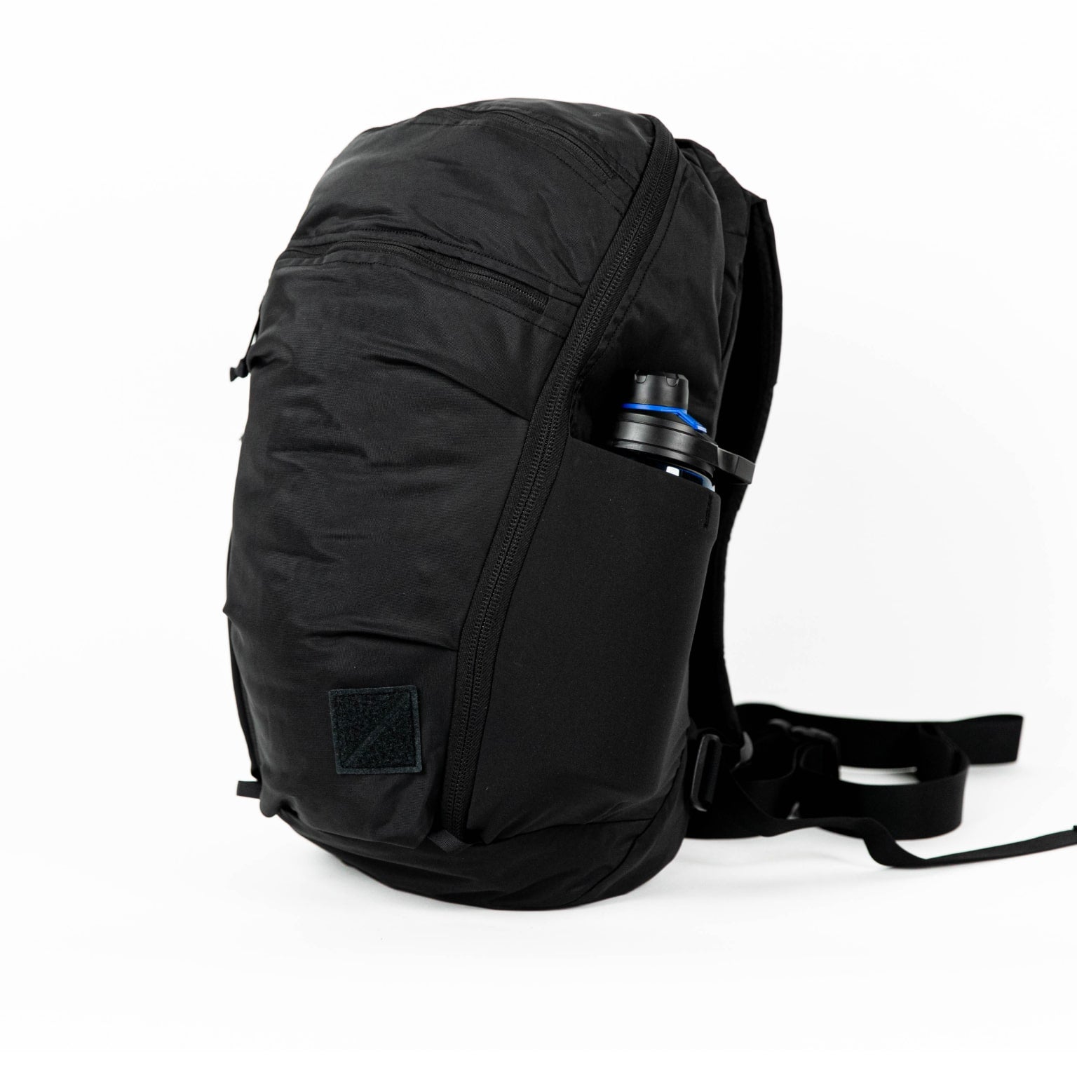 Mountain Panel Loader 22L - Storming Gravity