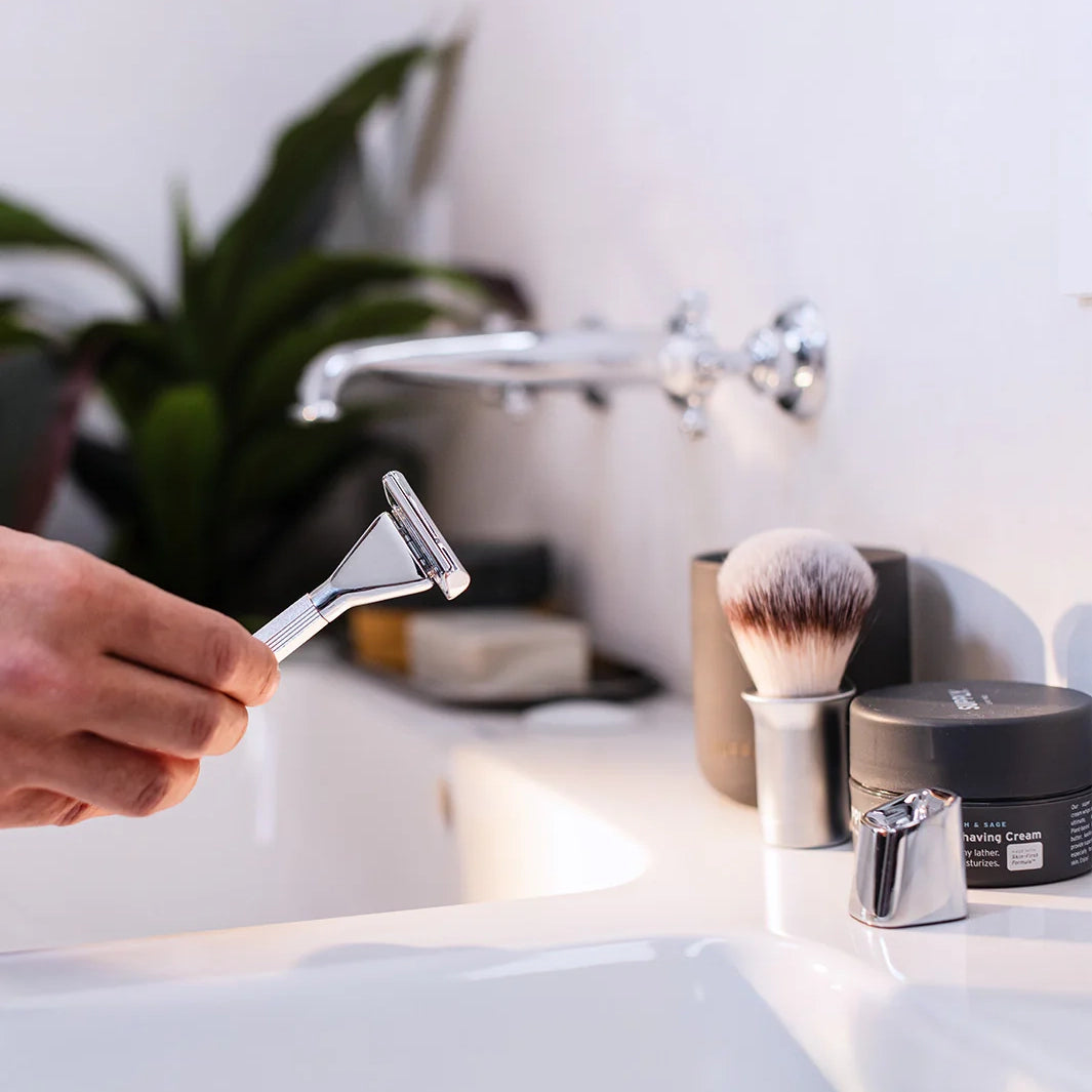 The Single Edge Max Razor Stand