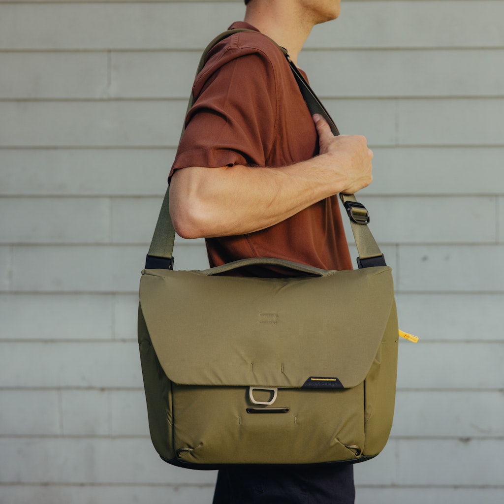 Everyday Messenger - Peak Design - Storming Gravity