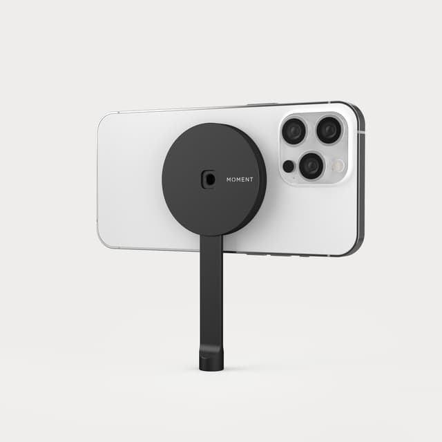Moment Tripod Mount for MagSafe