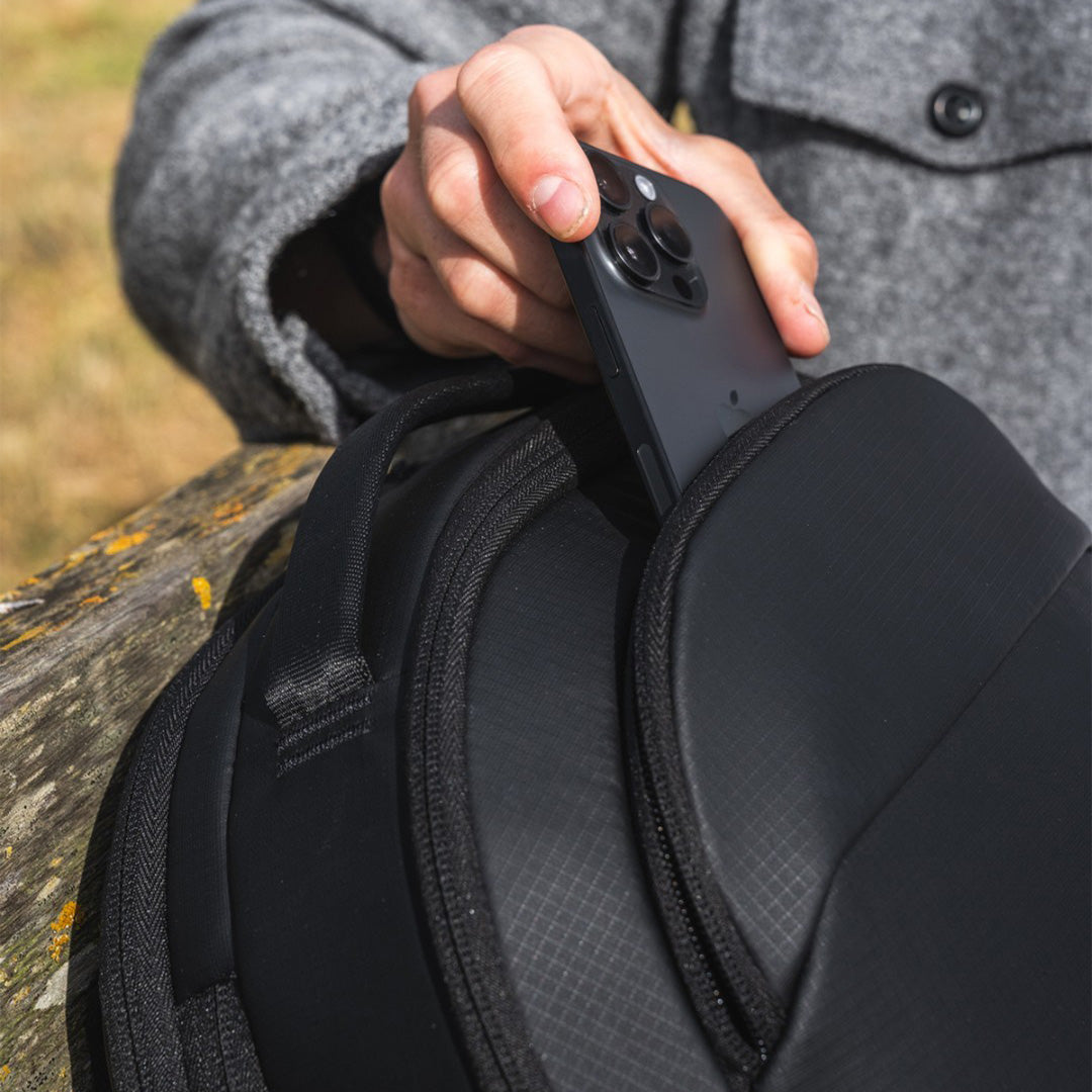 Navigator RS Pack 15L - Storming Gravity