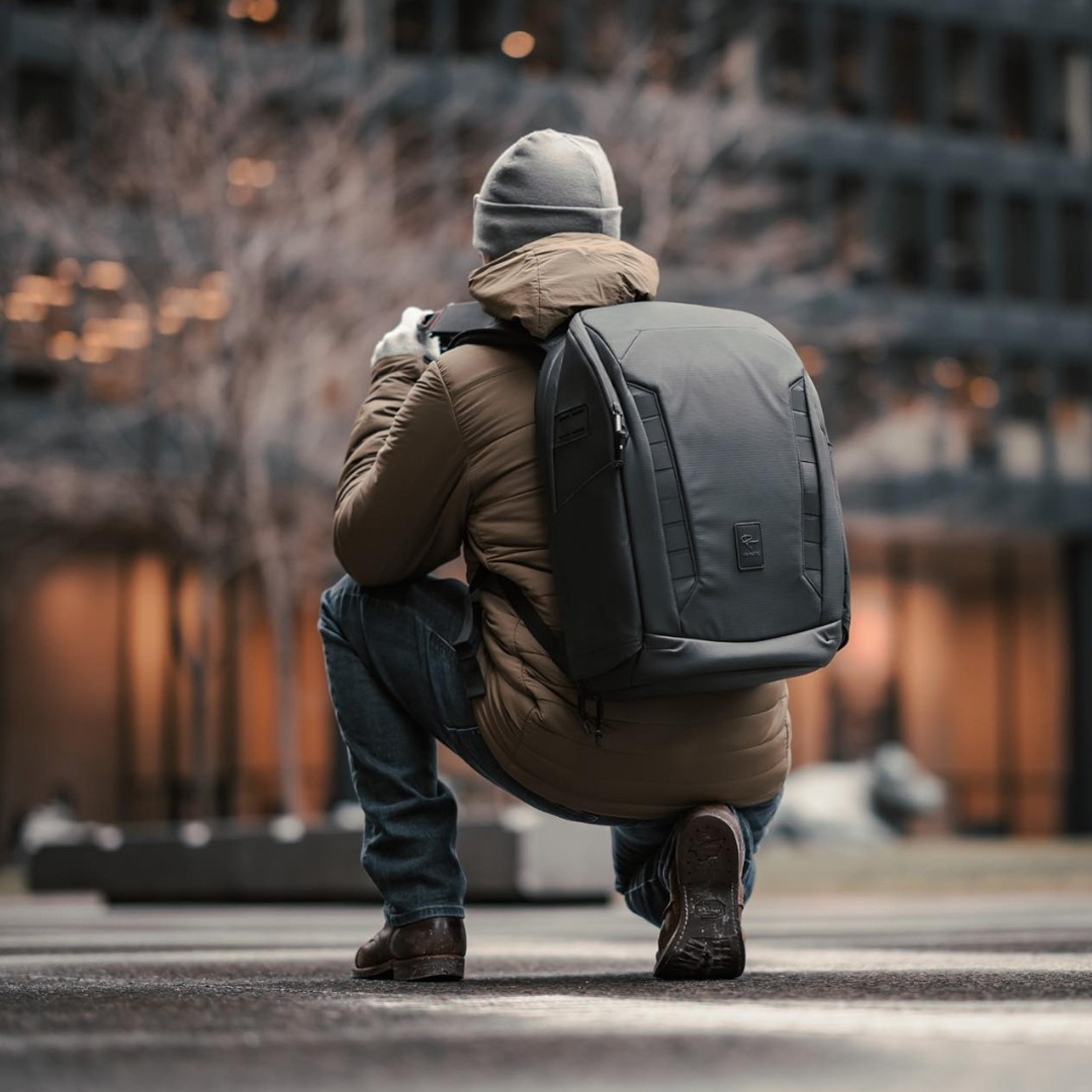 Mckinnon Camera Backpack 25L - Storming Gravity