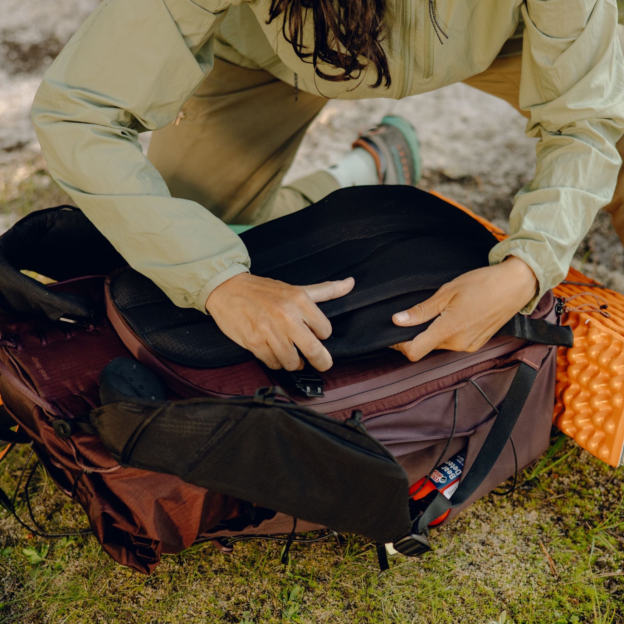 Outdoor Backpack 45L - Storming Gravity