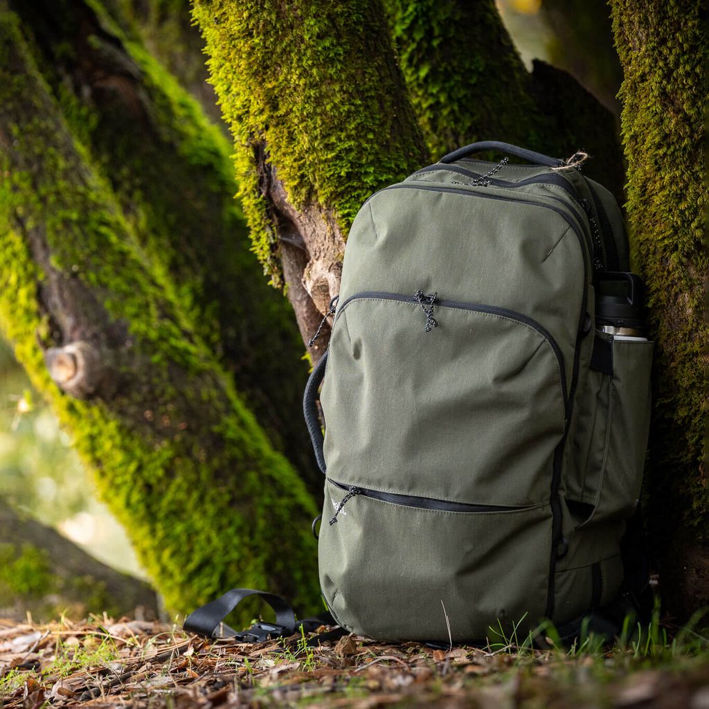 The Travel Backpack 2.0 - 35L/45L - Storming Gravity