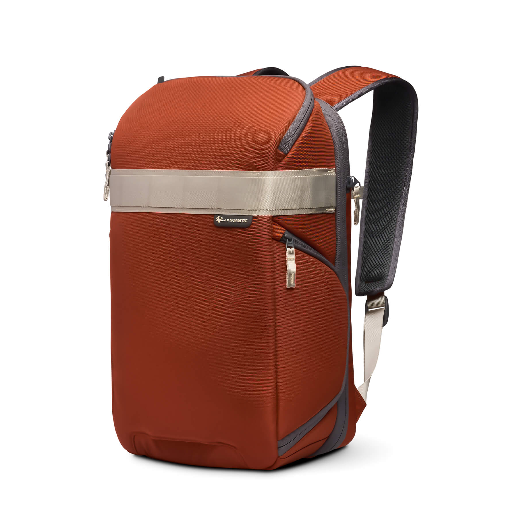 Luma Camera Pack 18L - Storming Gravity