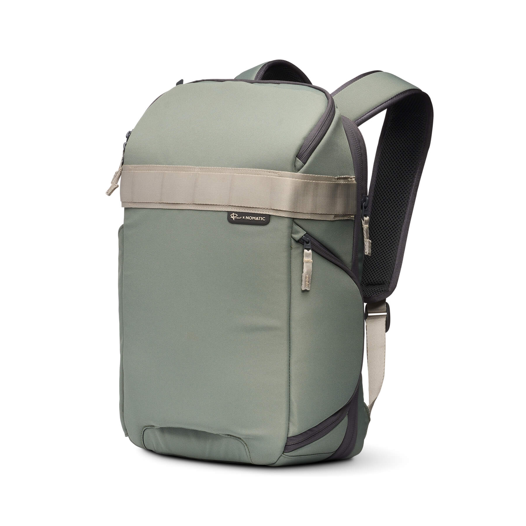 Luma Camera Pack 18L - Storming Gravity