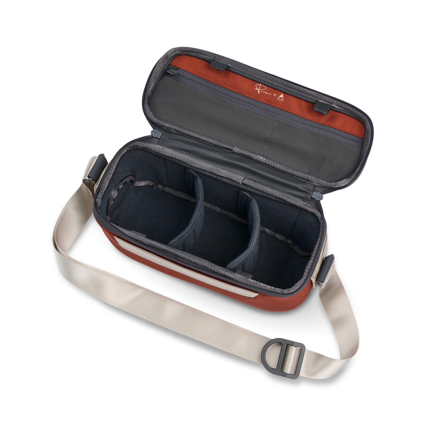 Luma Camera Sling 9L - Storming Gravity