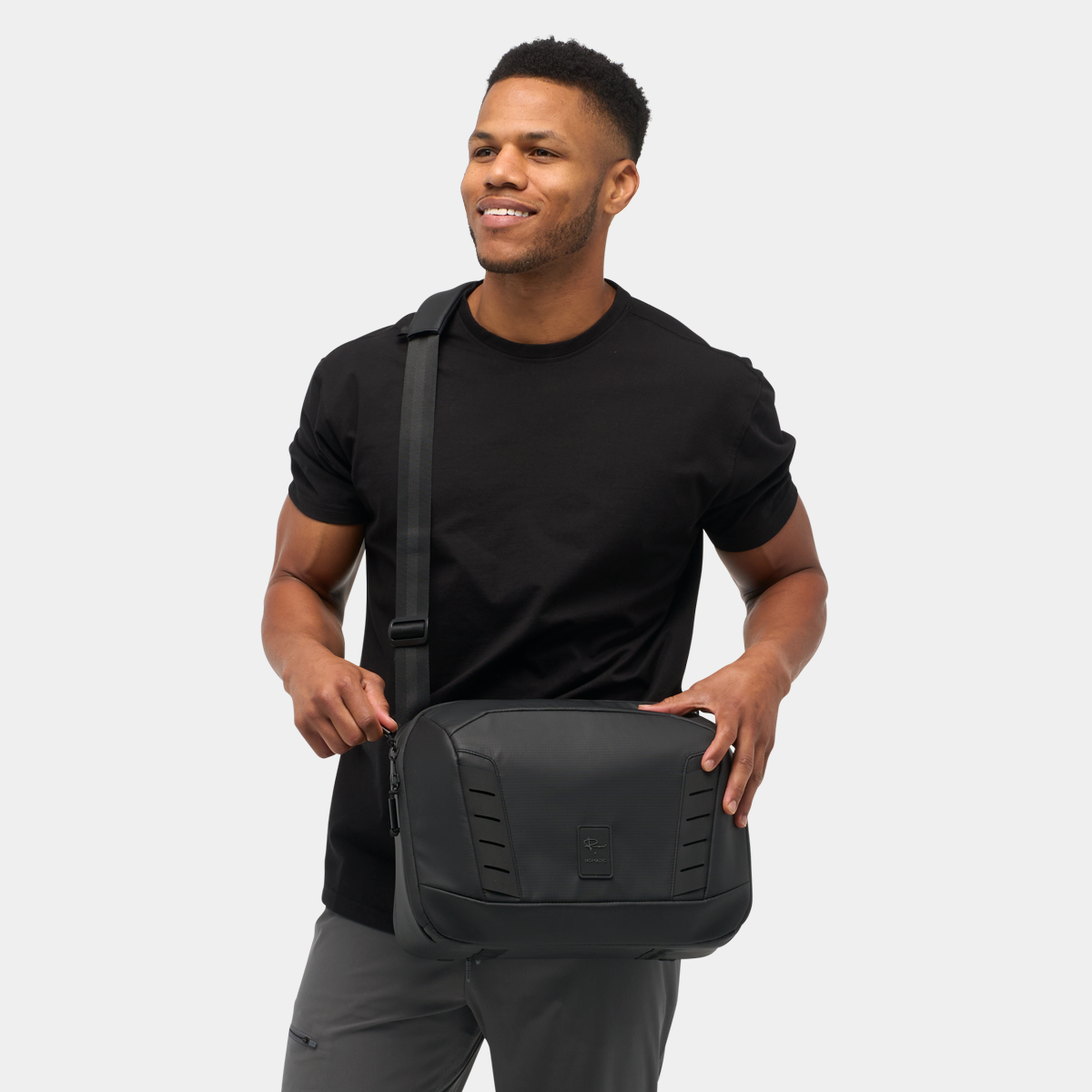 McKinnon Camera Messenger 13L - Storming Gravity