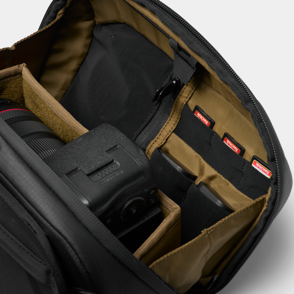 McKinnon Camera Sling 5L - Storming Gravity
