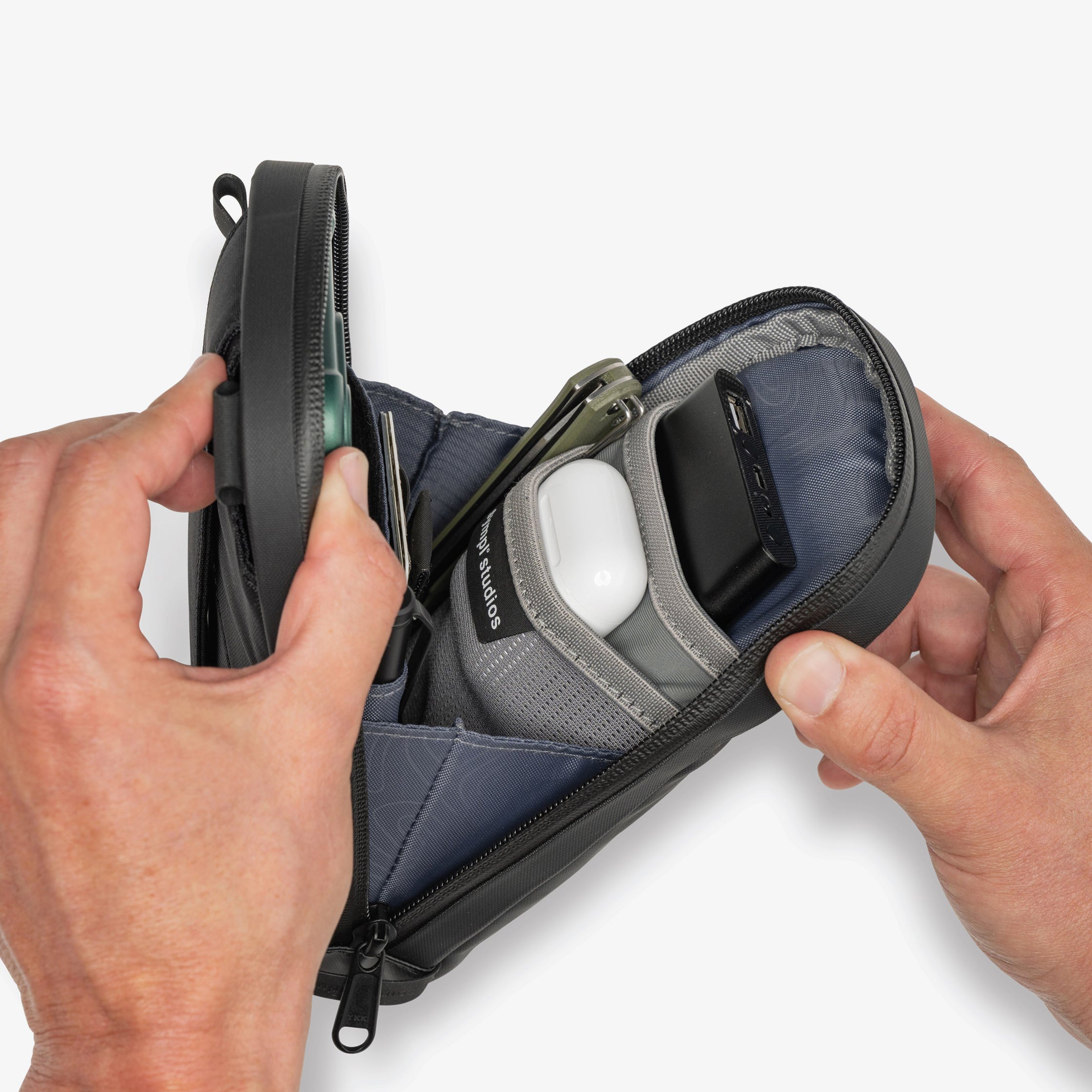 Phone Sling 1.5L V2 - Storming Gravity