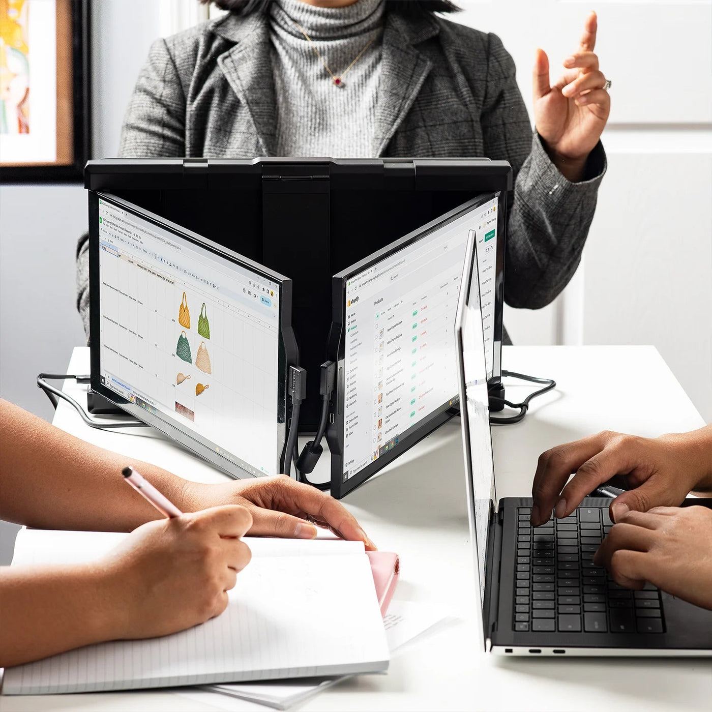 New Trio - Triple-Screen laptop monitors