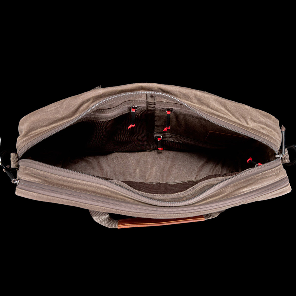 Shoulder Bag 15L - Waxed Canvas - Storming Gravity