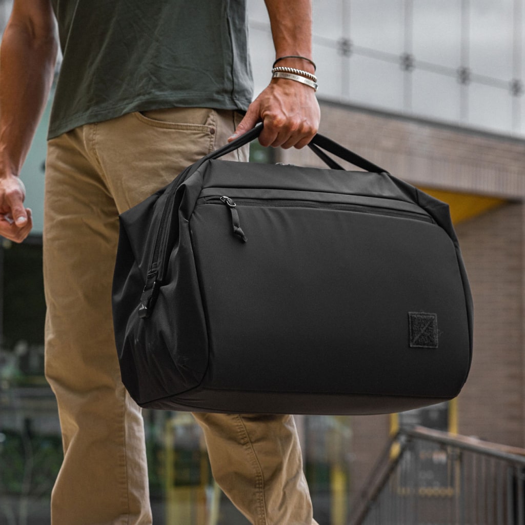 Transit Duffel 35L - Storming Gravity