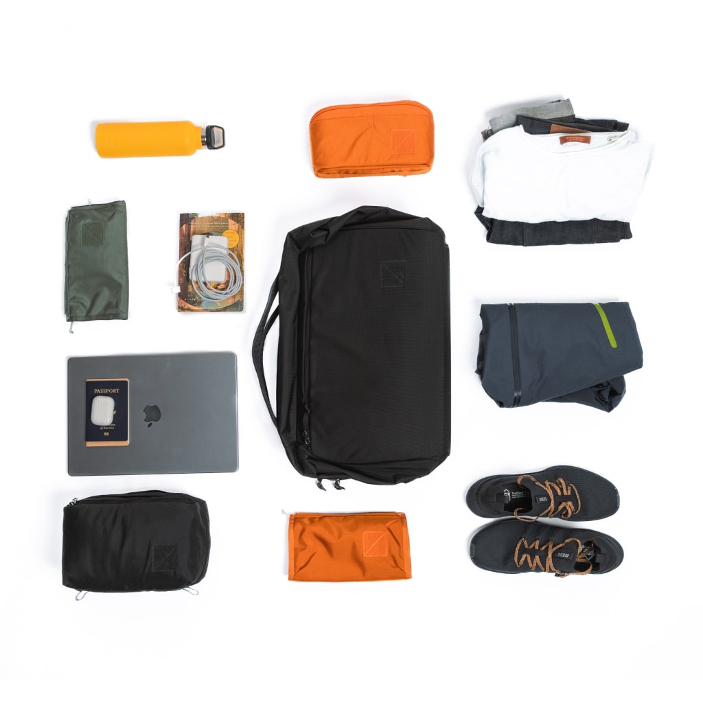 Transit Duffel 35L - Storming Gravity