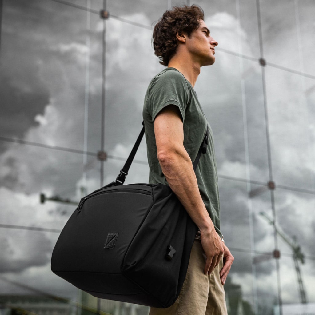 Transit Duffel 35L - Storming Gravity