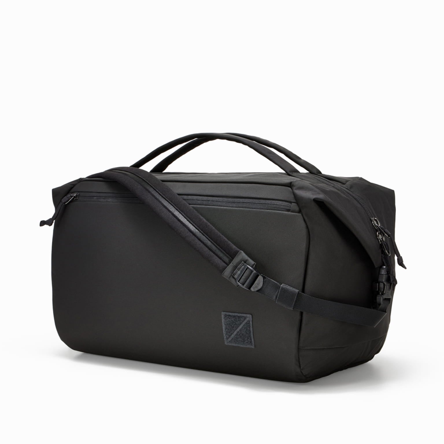 Transit Duffel 25L / 35L - Storming Gravity