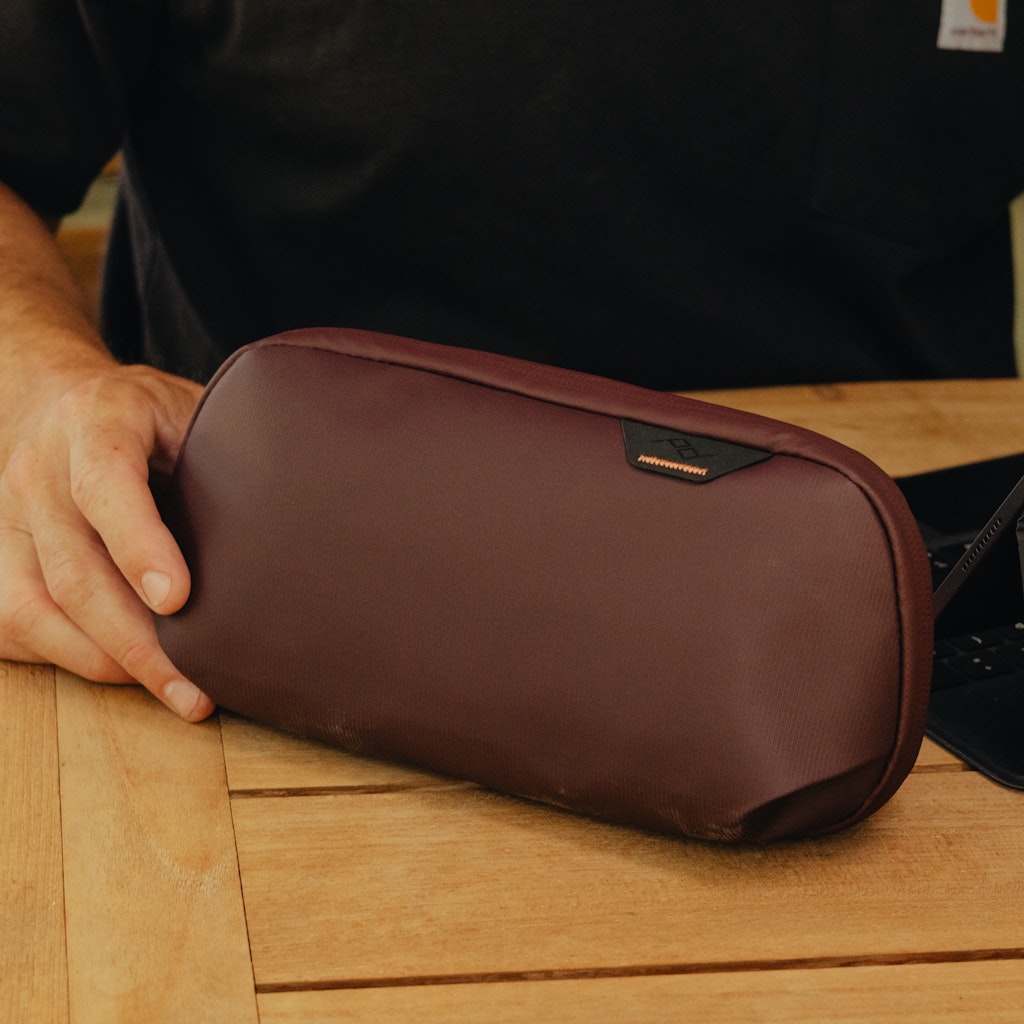 Small Tech Pouch 1L - Storming Gravity