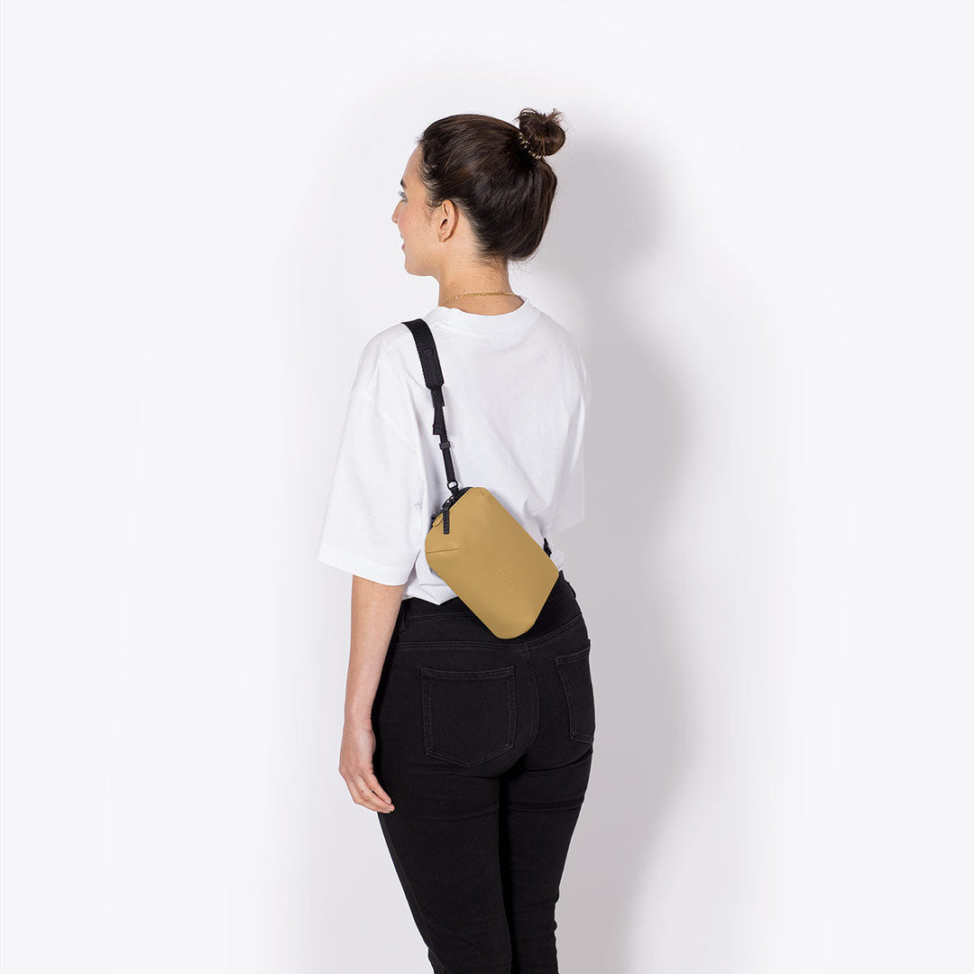 Ando Medium Bag 1.5L - Storming Gravity