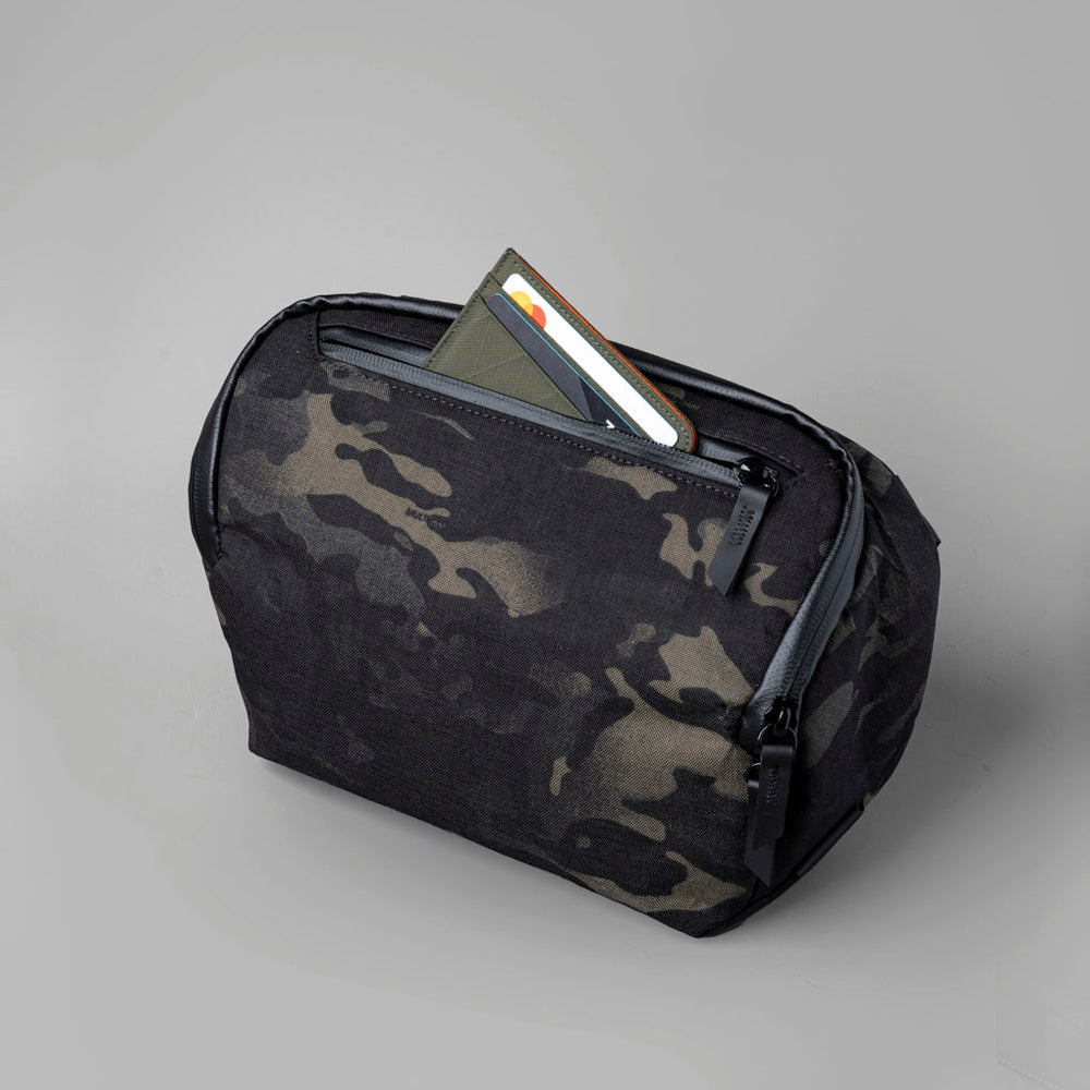 Vertex Pouch - Storming Gravity