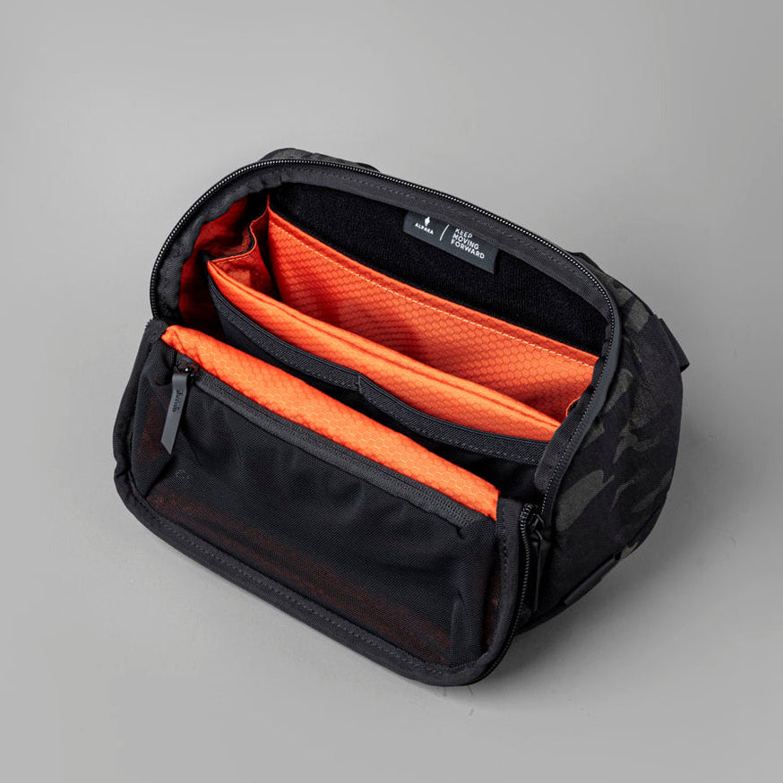Vertex Pouch - Storming Gravity