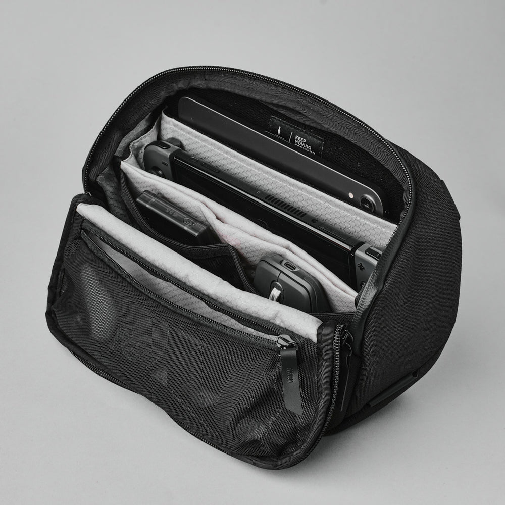 Vertex Pouch - Storming Gravity