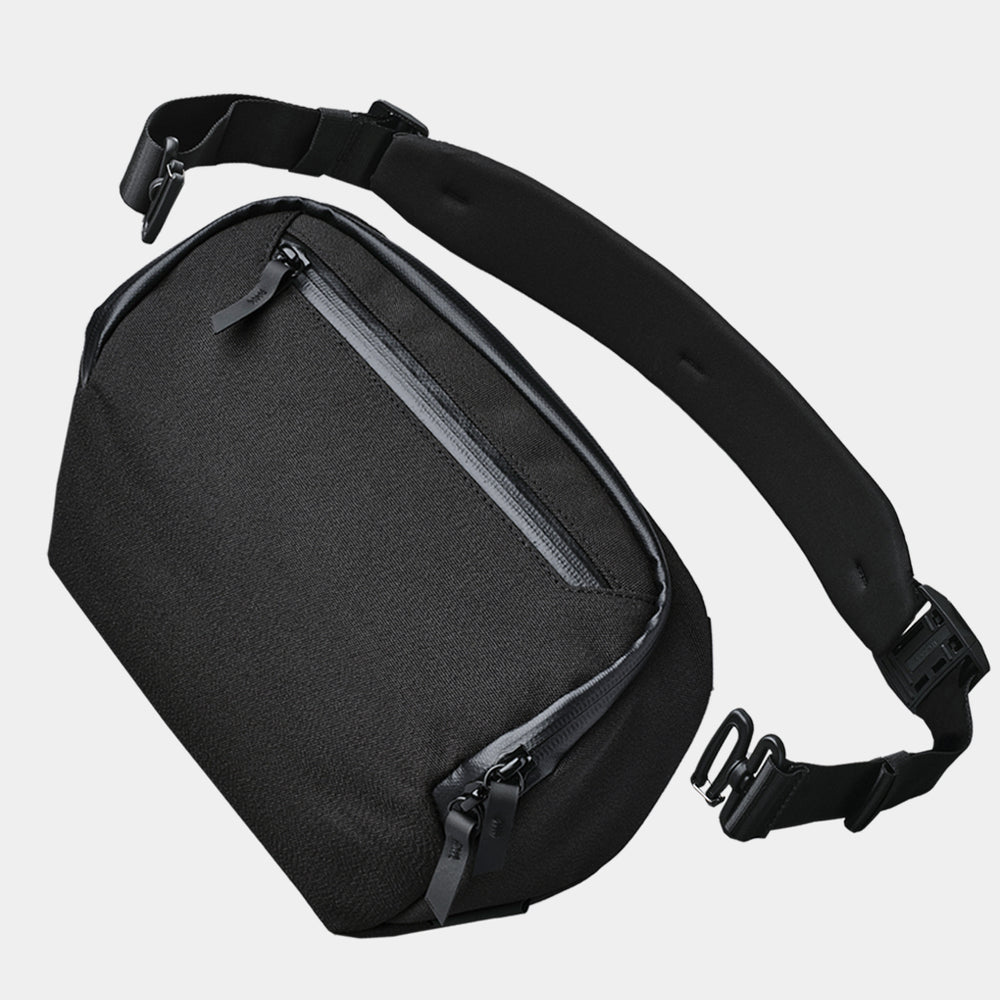 Vertex Pouch - Storming Gravity