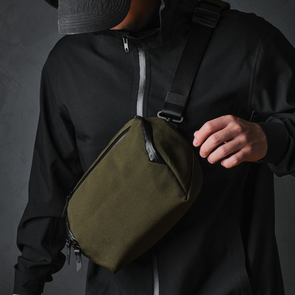 Vertex Pouch - Storming Gravity