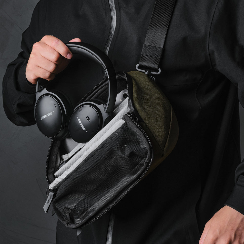 Vertex Pouch - Storming Gravity