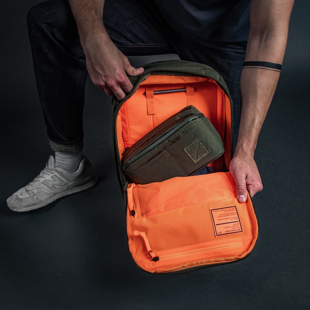 Civic Panel Loader 24L (สีเขียวมะกอก รุ่นลิมิเต็ดอิดิชั่น)