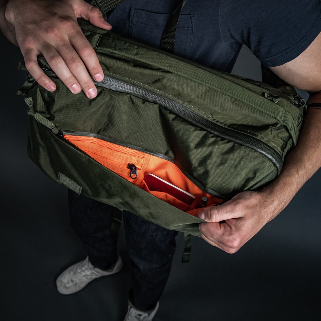 Civic Panel Loader 24L (สีเขียวมะกอก รุ่นลิมิเต็ดอิดิชั่น)
