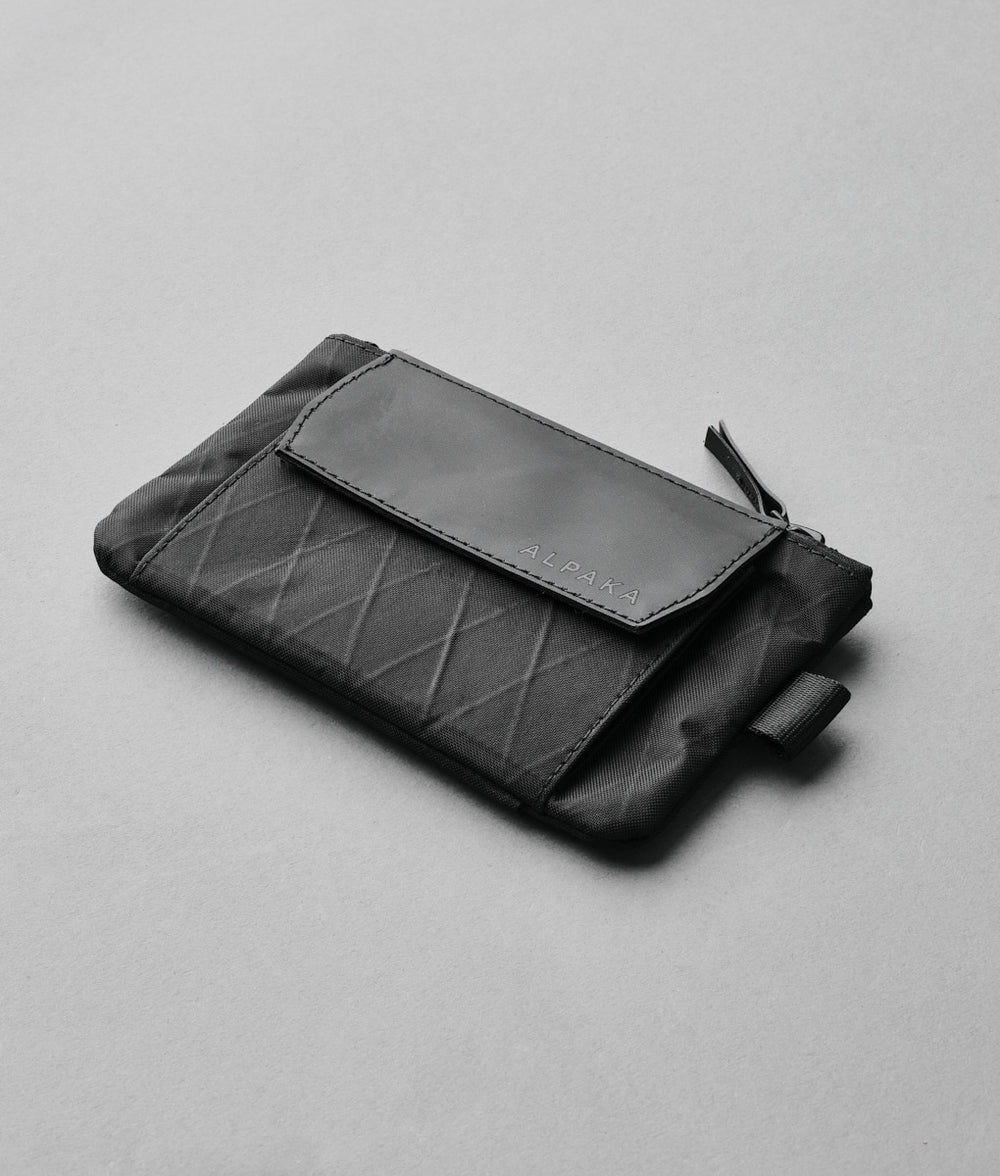 Zip Pouch Coin - Storming Gravity