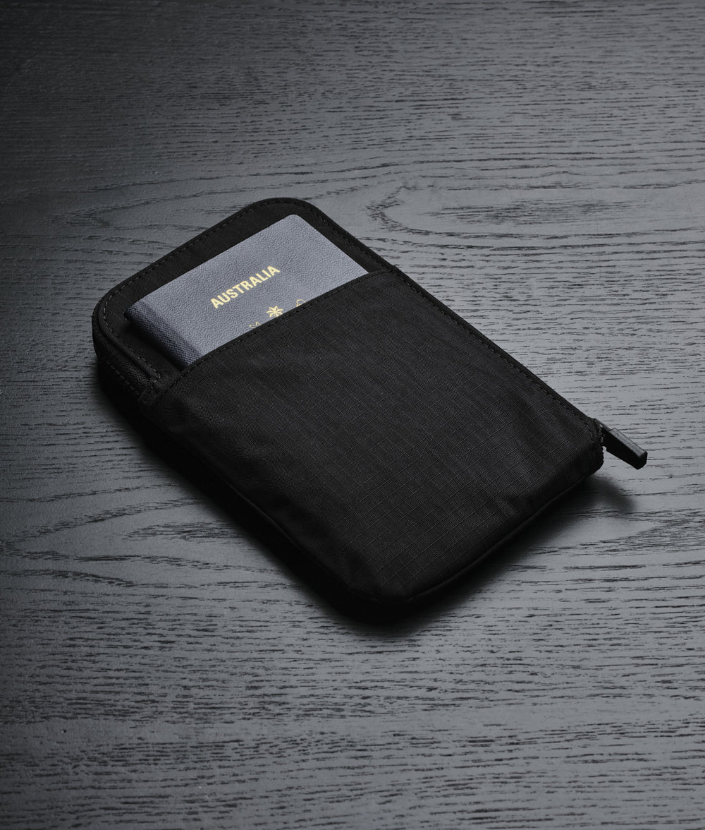 Zip Travel Wallet