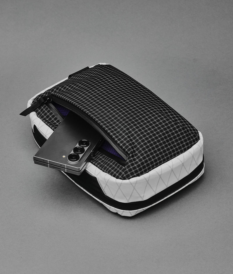 Elements Tech Case Max - Storming Gravity