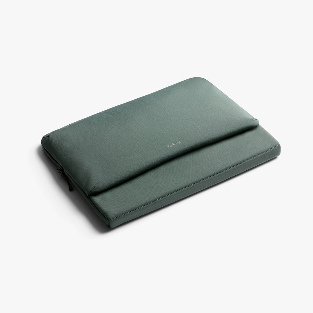 Bellroy Laptop Caddy - Storming Gravity