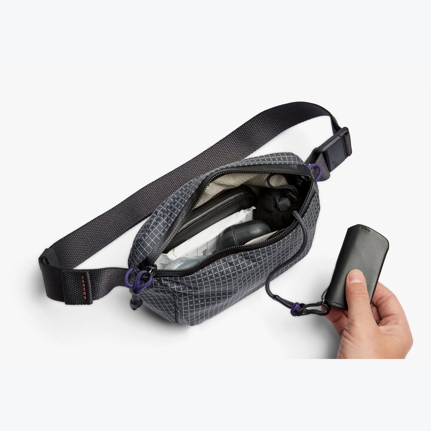 Lite Belt Bag 1.8L - Storming Gravity