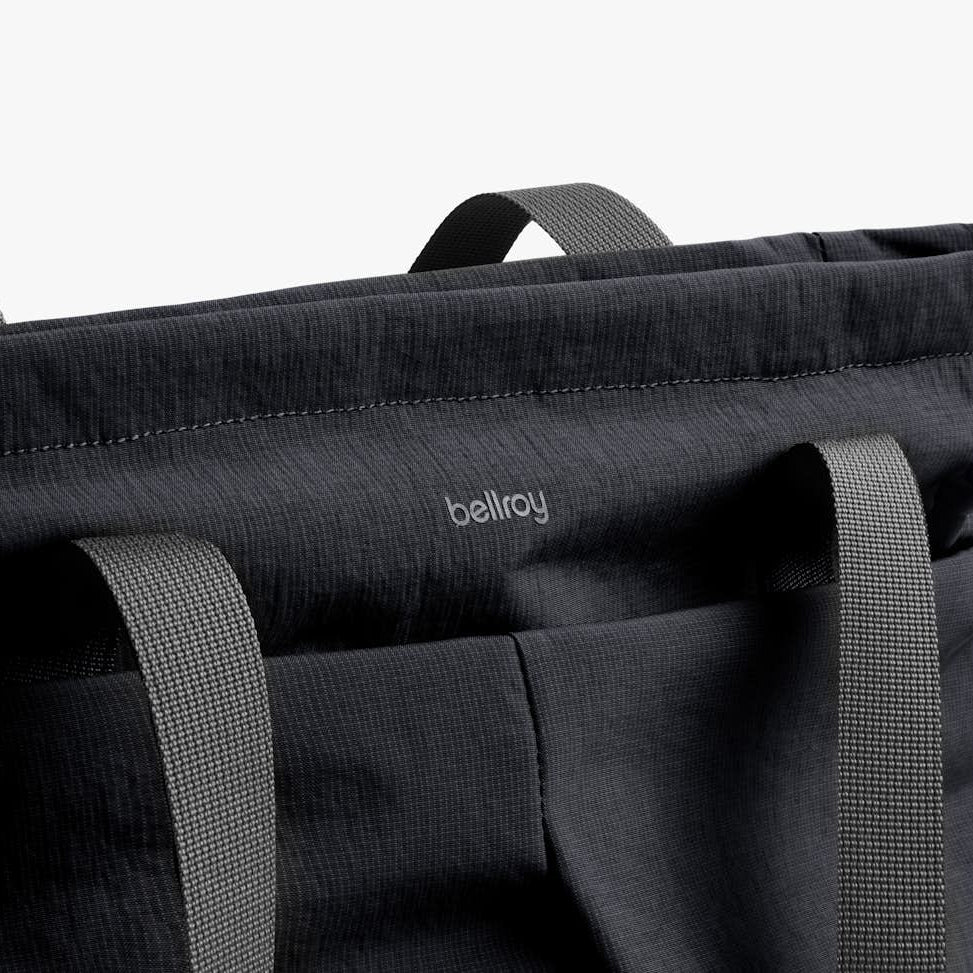 Lite Totepack 18L - Storming Gravity