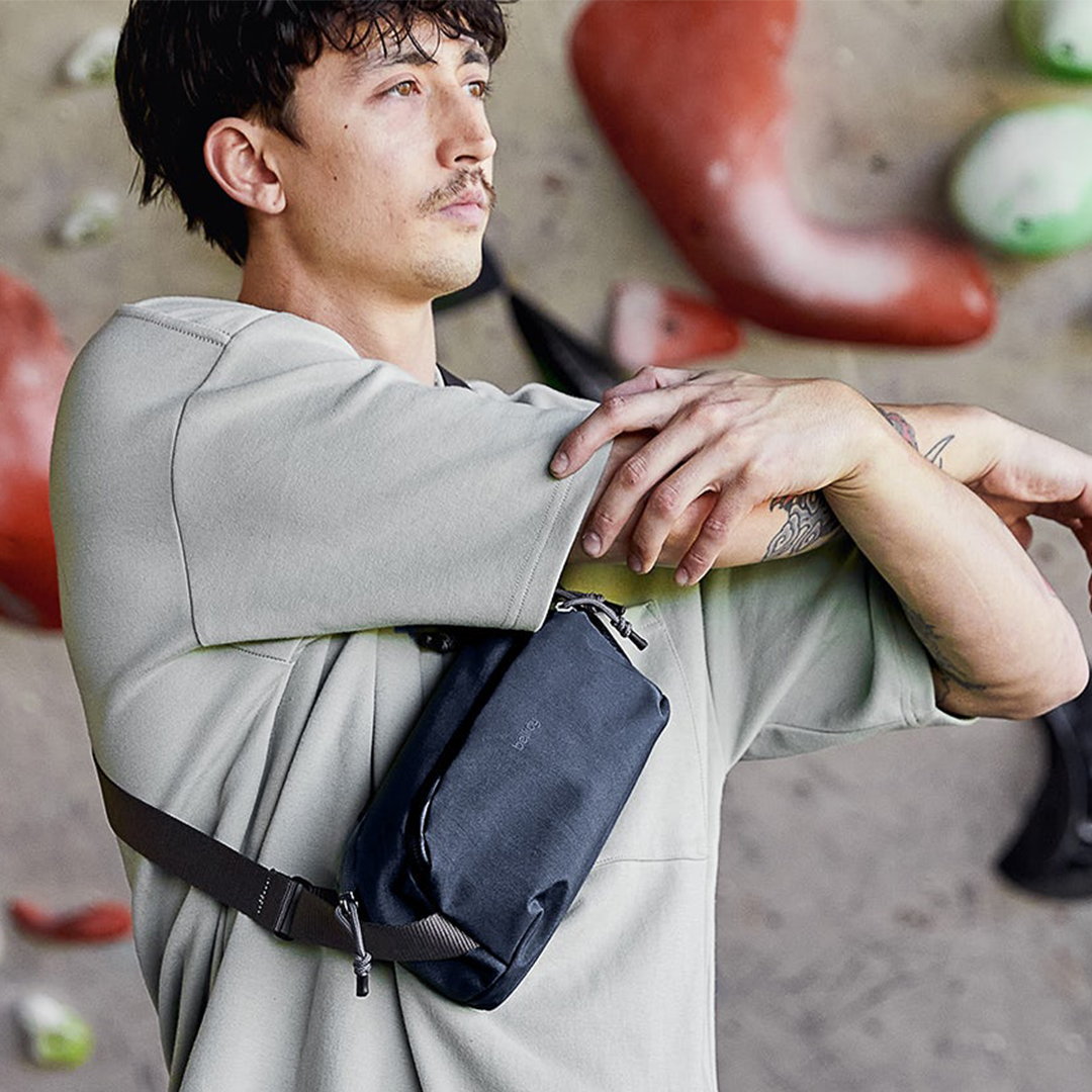 Venture Ready Sling 2.5L - Storming Gravity