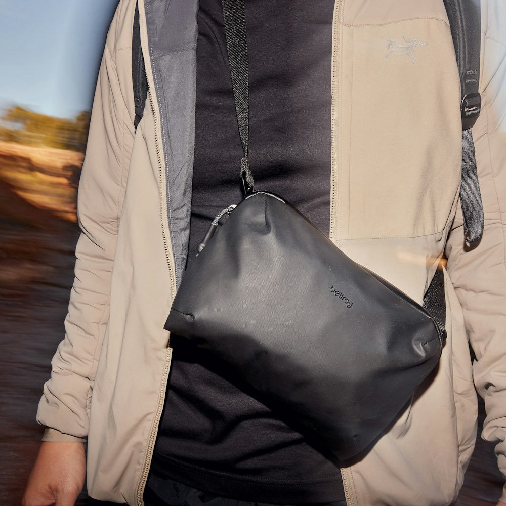 Venture Travel Crossbody 3L - Storming Gravity